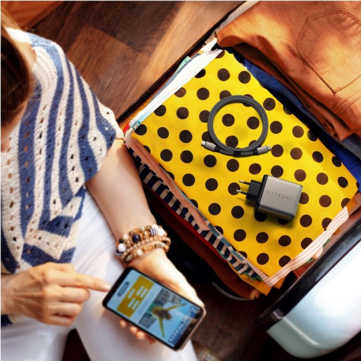 Сетевое зарядное устройство SATECHI Compact Charger,  серый